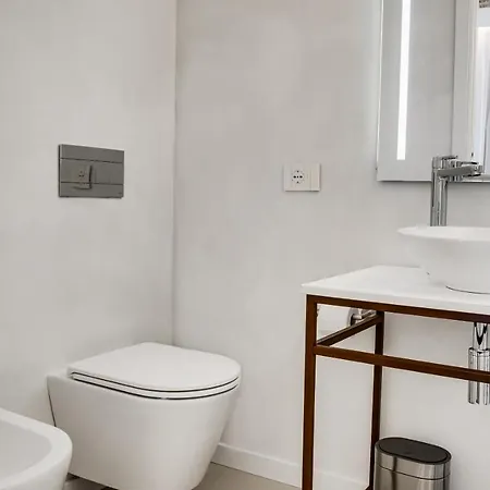 Kalista 招待所 卡利亚里